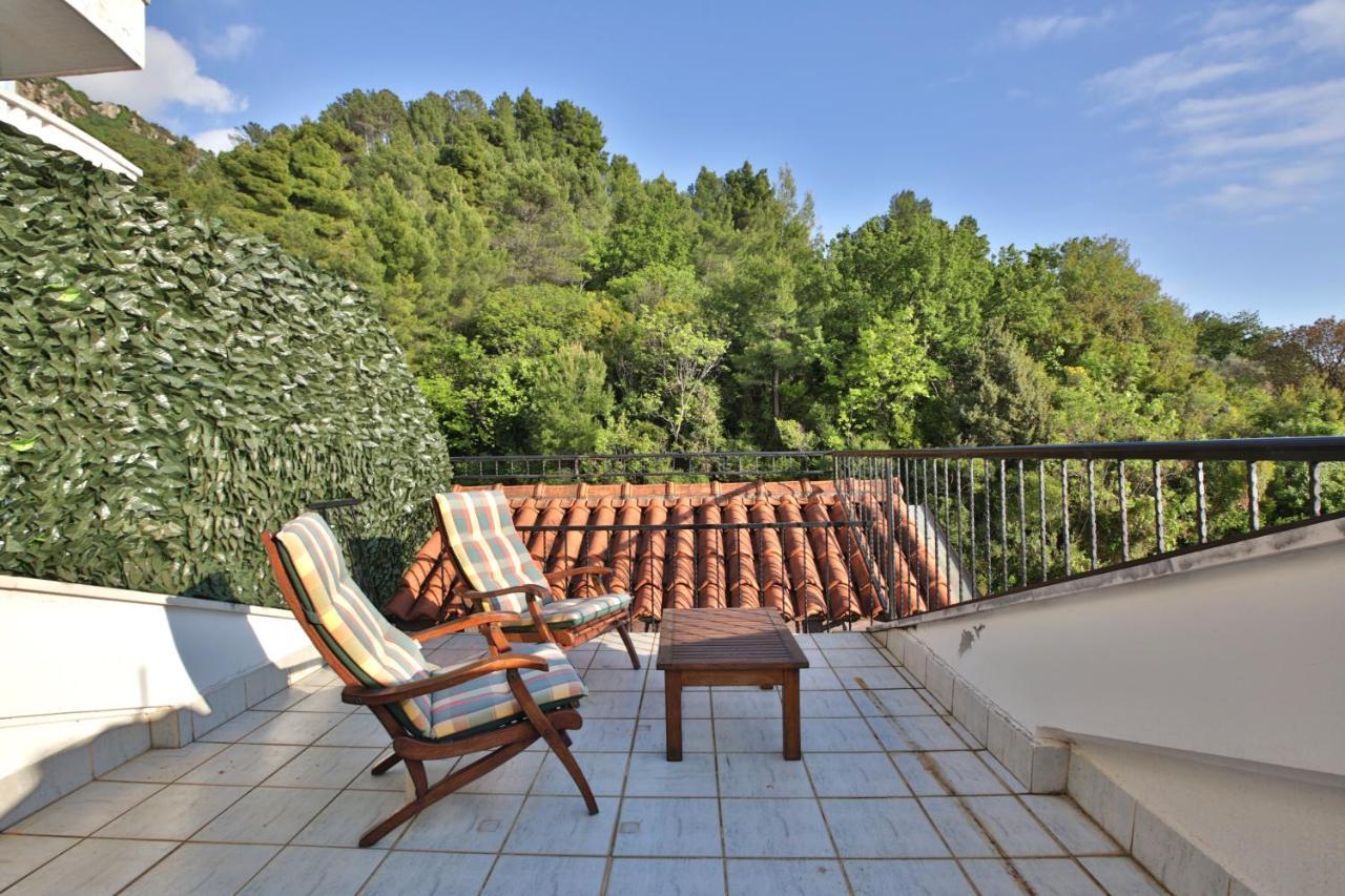 Royal Holiday Apartments Sveti Stefan Eksteriør billede