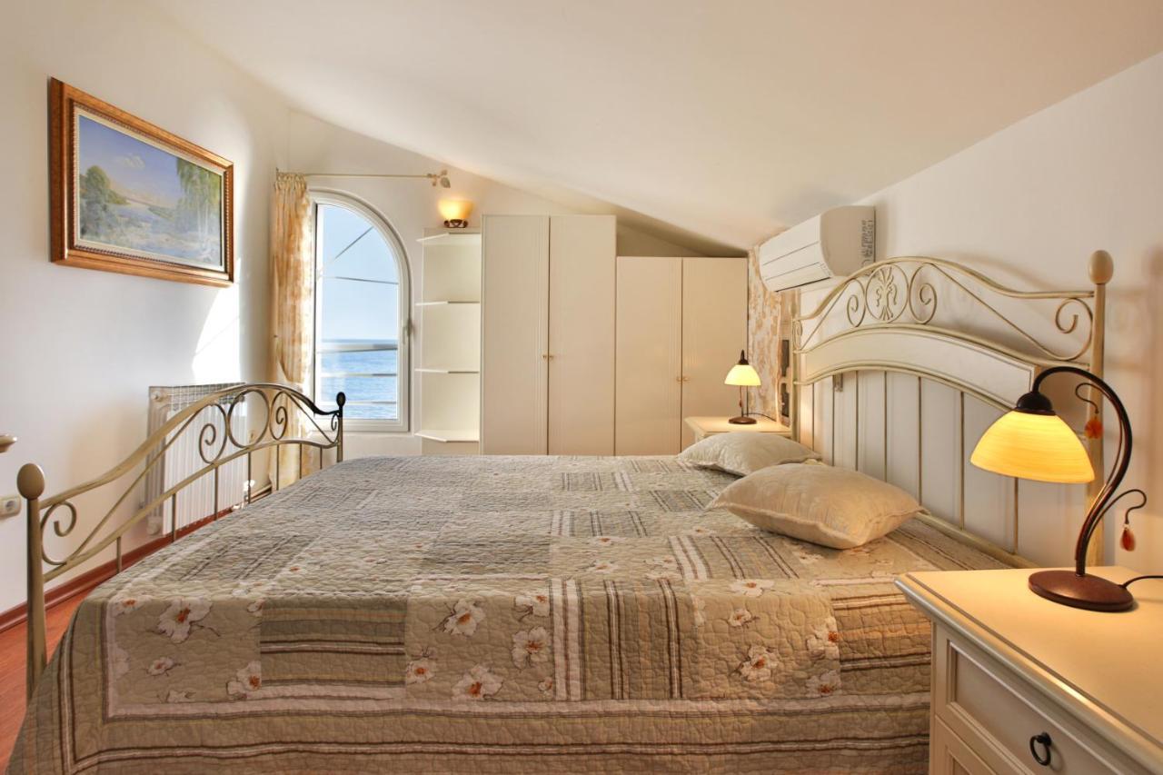 Royal Holiday Apartments Sveti Stefan Eksteriør billede