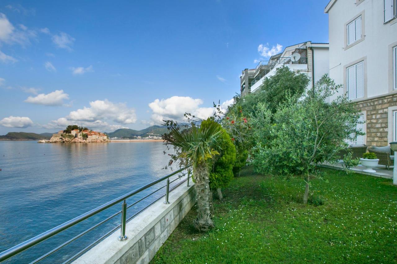Royal Holiday Apartments Sveti Stefan Eksteriør billede