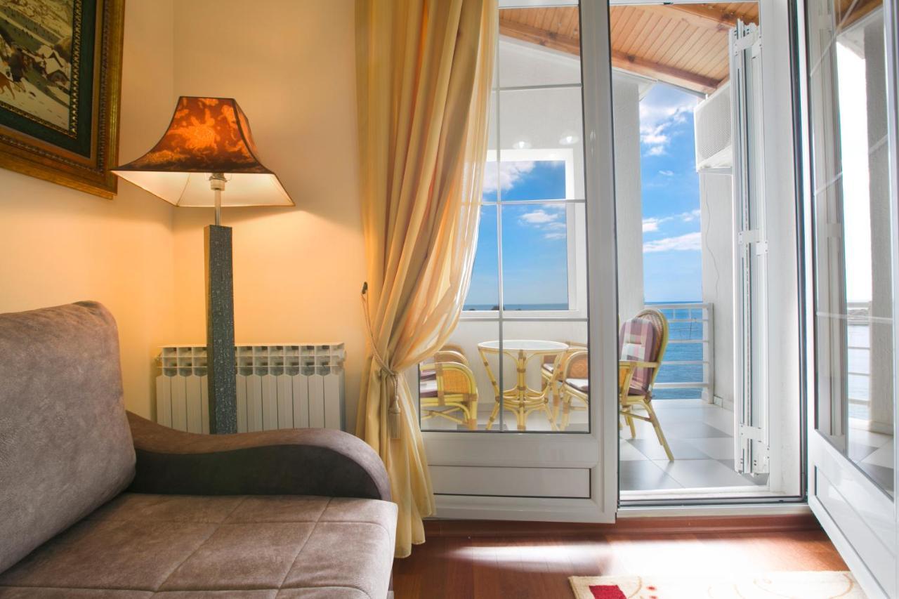 Royal Holiday Apartments Sveti Stefan Eksteriør billede